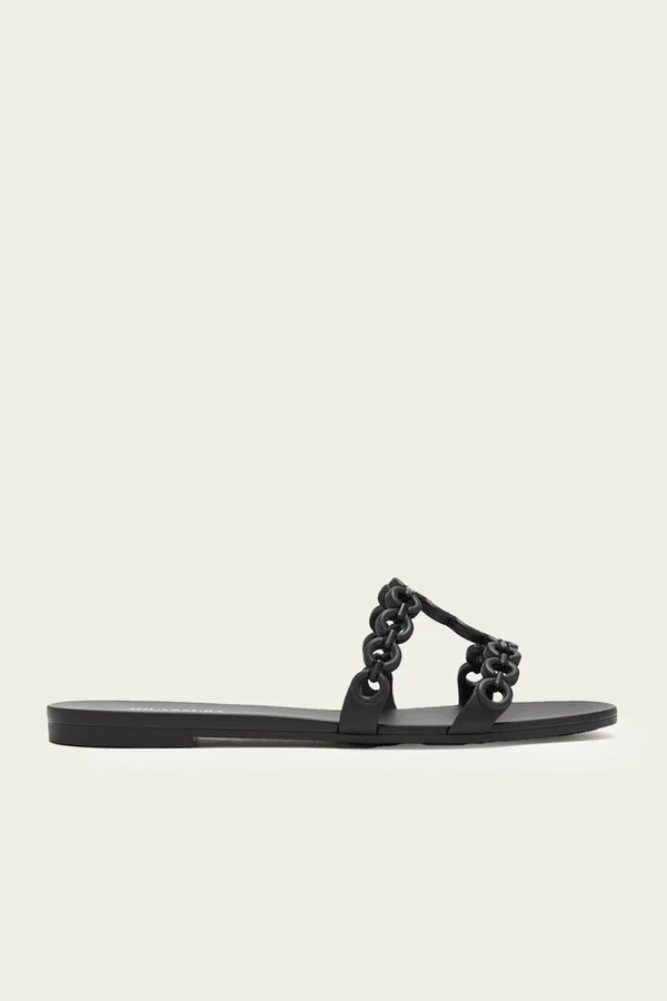 Infinity Chain Jelly Sandal Flat in Black