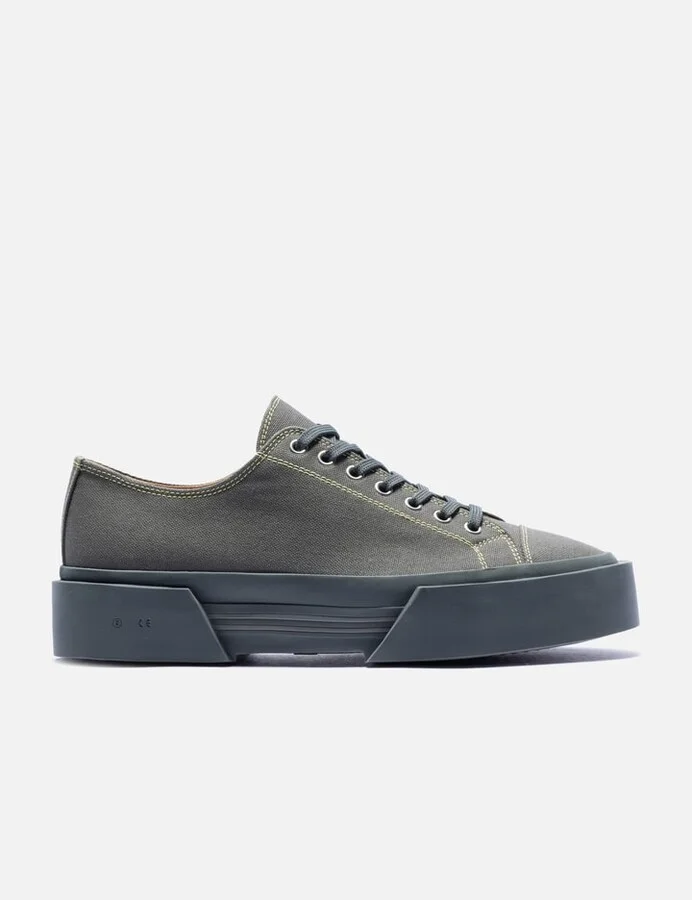 Inflate Plimsoll