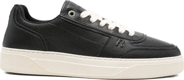 Initial sneakers