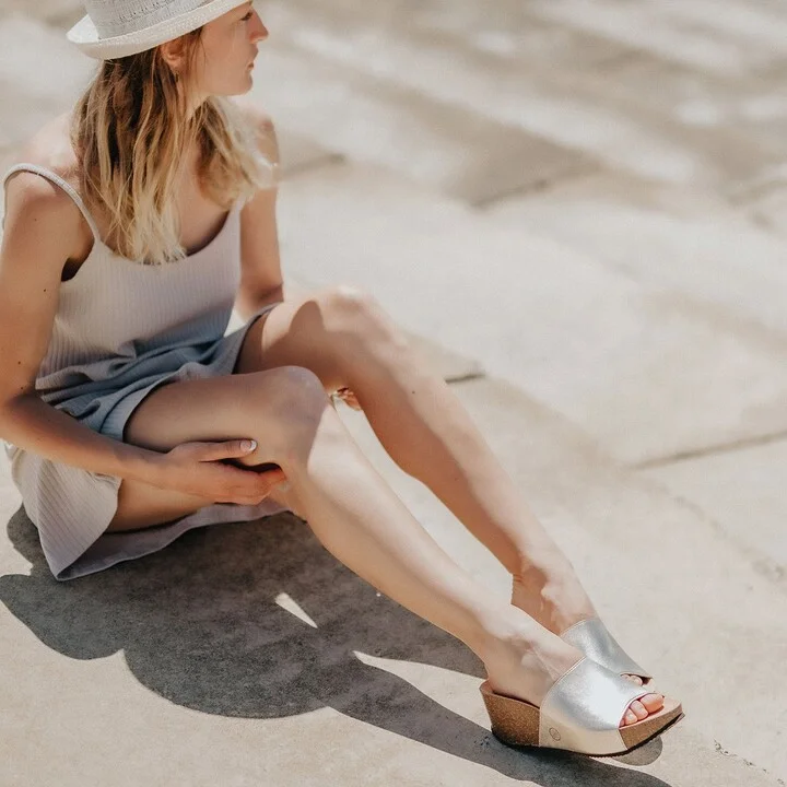 Inoro - Vegan Wedge Metallic Slider - Rose Gold - Image 2