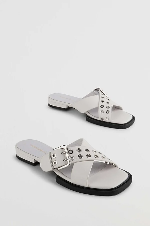 Intentionally Blank Clipz Leather Sandal in Black - Image 6