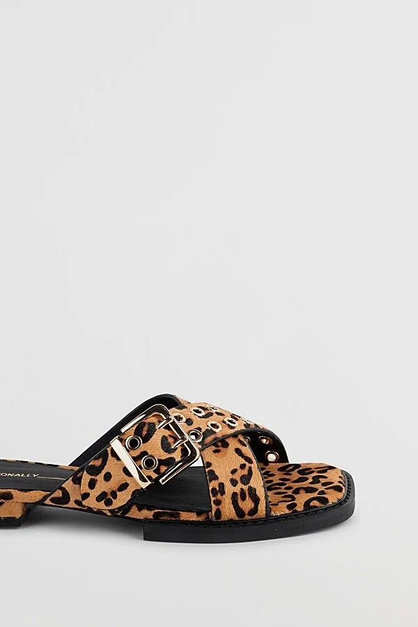 Intentionally Blank Clipz Leather Sandal in Black - Image 11