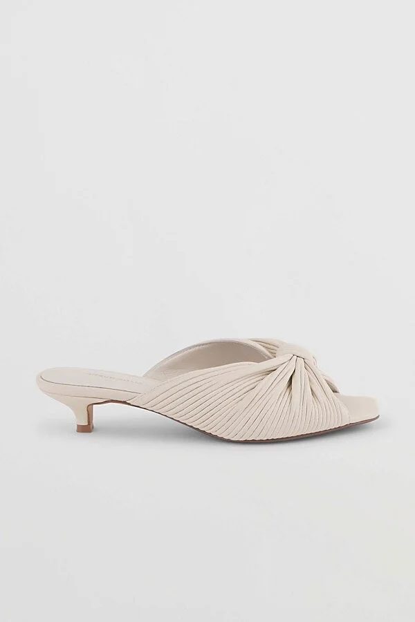 Intentionally Blank Curfew Leather Kitten Heel in Cream