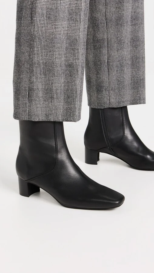 Intentionally Blank Kisskiss Boots - Image 3