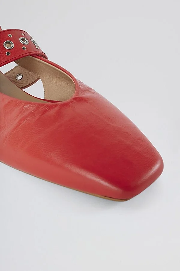 Intentionally Blank Pearl Slingback Ballet Flat in Cherry - Image 5
