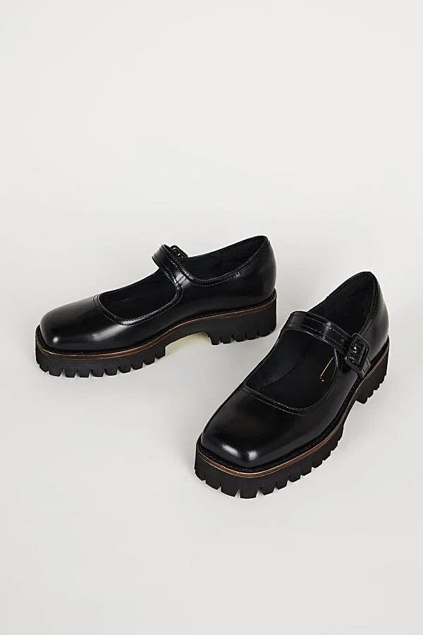 Intentionally Blank Veronica Leather Platform Mary Jane Shoe in Black