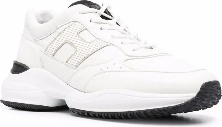 Interaction low-top sneakers - Image 2