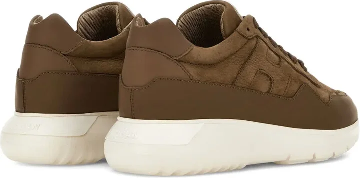 Interactive 3 sneakers - Image 3