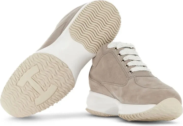 Interactive crystal-embellished sneakers - Image 5