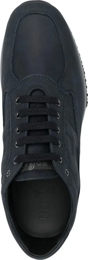 Interactive low-top sneakers - Image 4