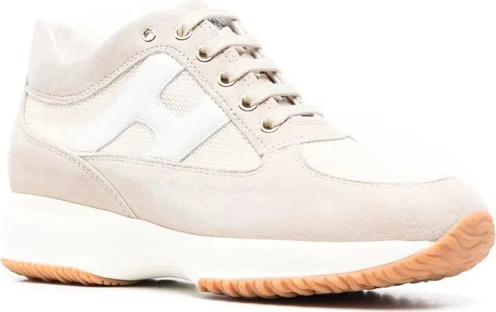 Interactive low-top sneakers - Image 2