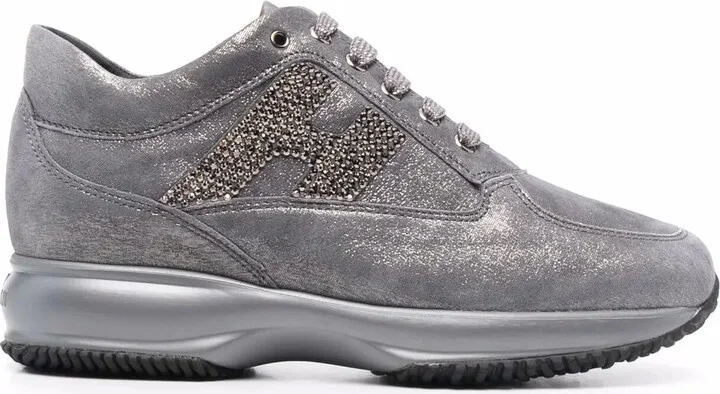 Interactive low-top suede sneakers