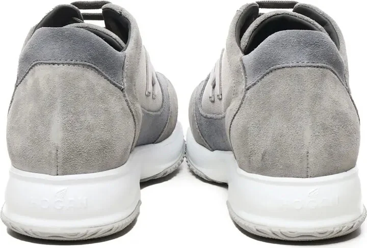 Interactive sneakers - Image 3