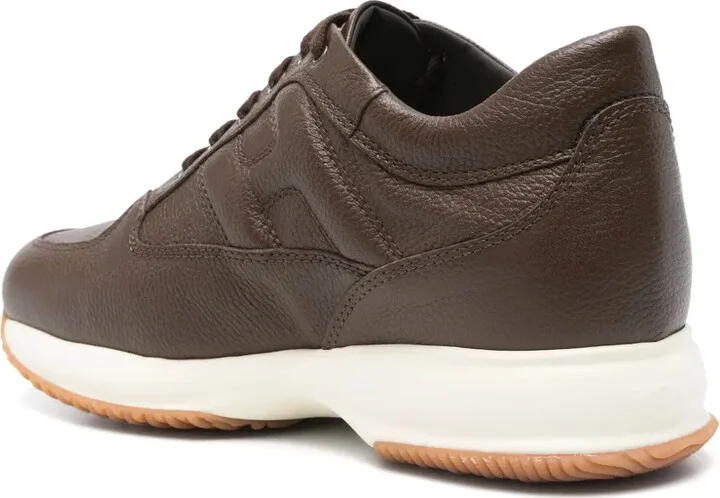 Interactive sneakers - Image 3