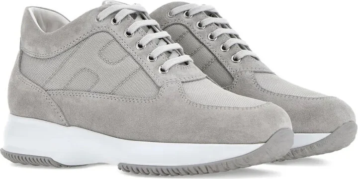 Interactive sneakers - Image 2