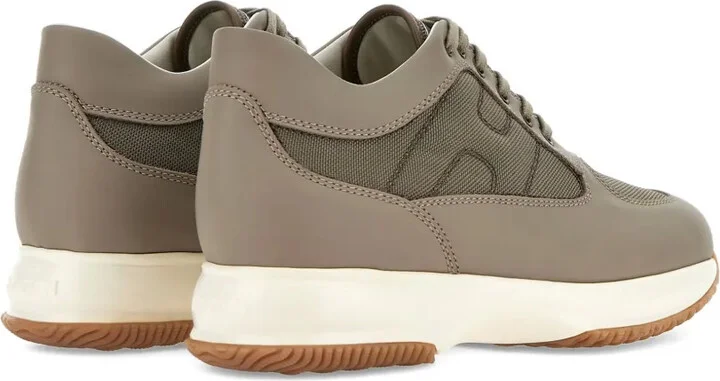Interactive sneakers - Image 3