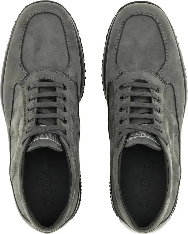 Interactive sneakers - Image 4
