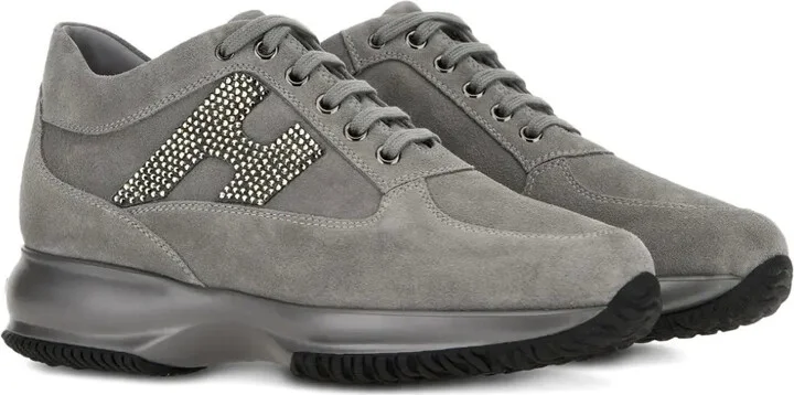 Interactive sneakers - Image 2