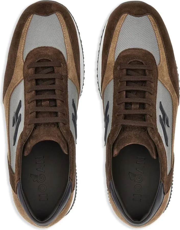 Interactive sneakers - Image 4
