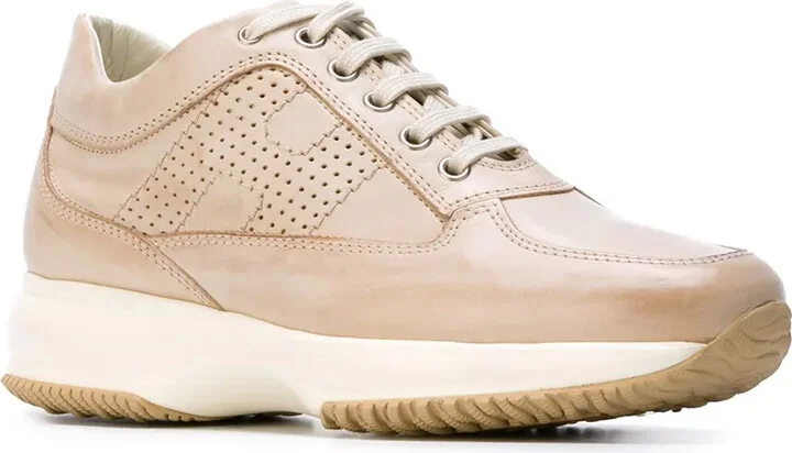 'Interactive' sneakers - Image 2