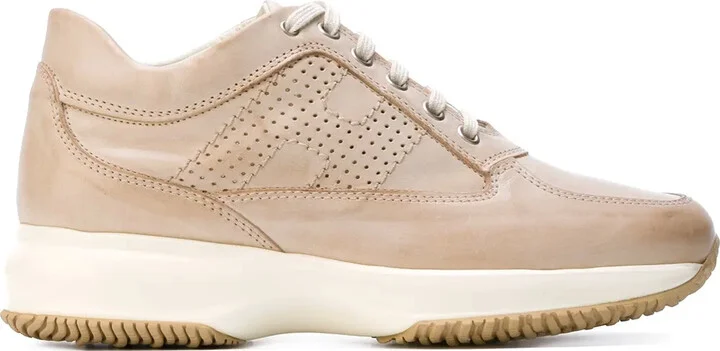 'Interactive' sneakers