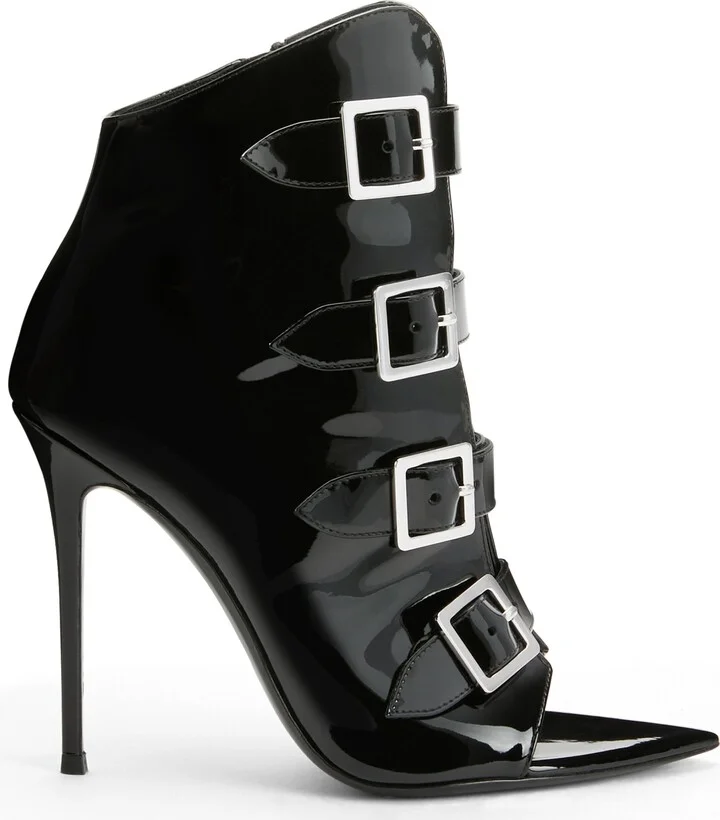 Intriigo Buckle