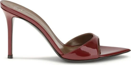 Intriigo Mule Women's Sandals