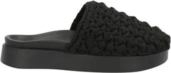 Inuikii Woman Mules & Clogs