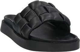 Inuikii Woman Sandals - Image 2
