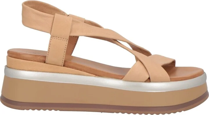 Inuovo Woman Sandals - Image 3