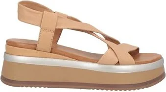 Inuovo Woman Sandals