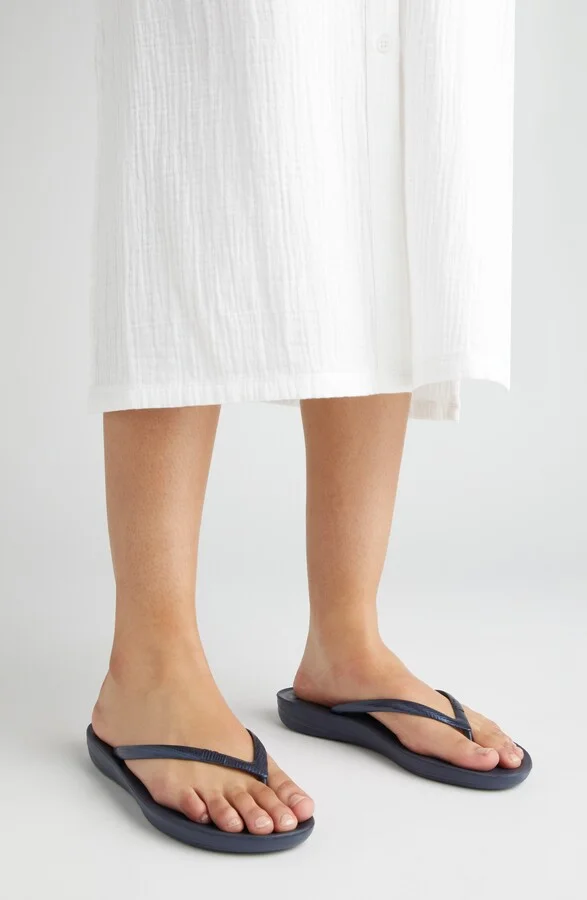 iQushion Flip Flop - Image 7