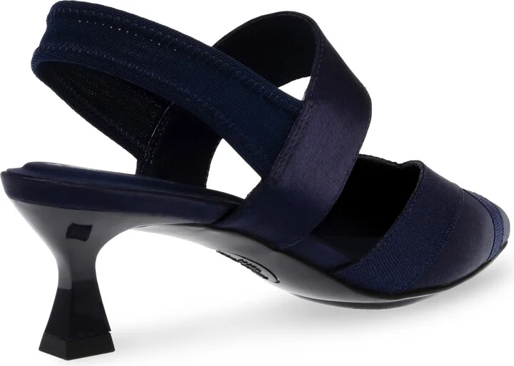 Ireland Kitten Heel Pointed Toe Pump - Image 7