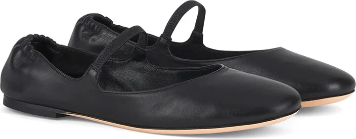 Iris Mary Jane Flat
