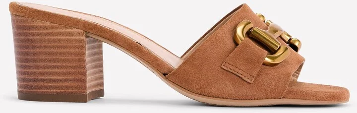 Tan