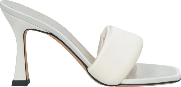 Iro Woman Sandals - Image 3