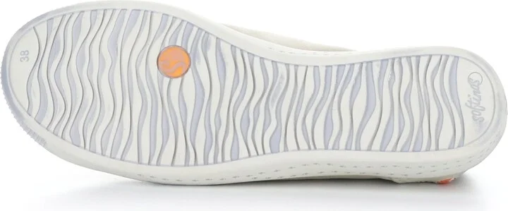 Isla Sneaker - Image 6