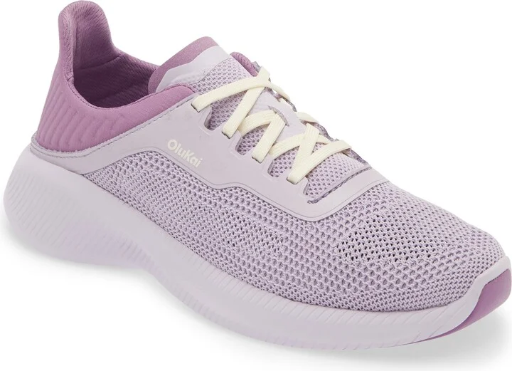 Island Hopper Sneaker