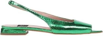 Emerald green