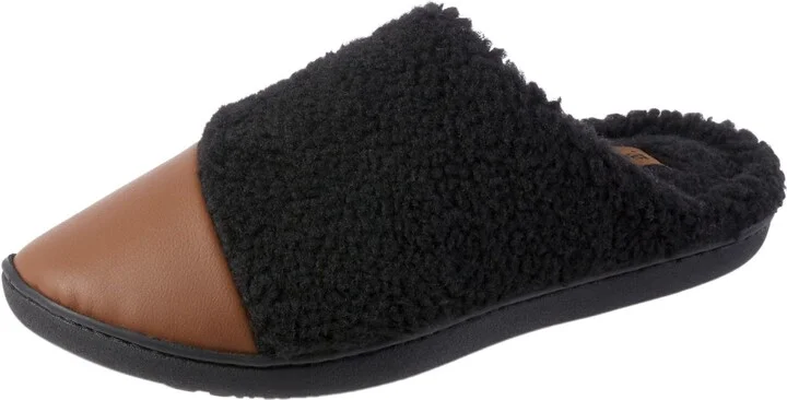 isotoner Women's Clog Slipper: Non-Slip Sole