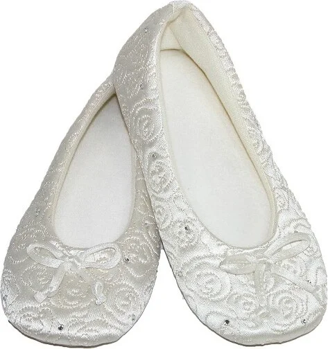 Isotoner Women's Terry Lined Rose Quilted Ballerina Slippers, Xlarge, Black - Image 3