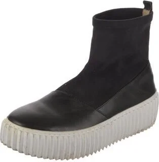 Issey Miyake - Image 2