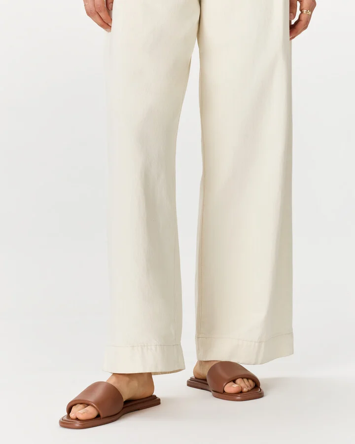 Italian Leather Slide Sandal - Image 10