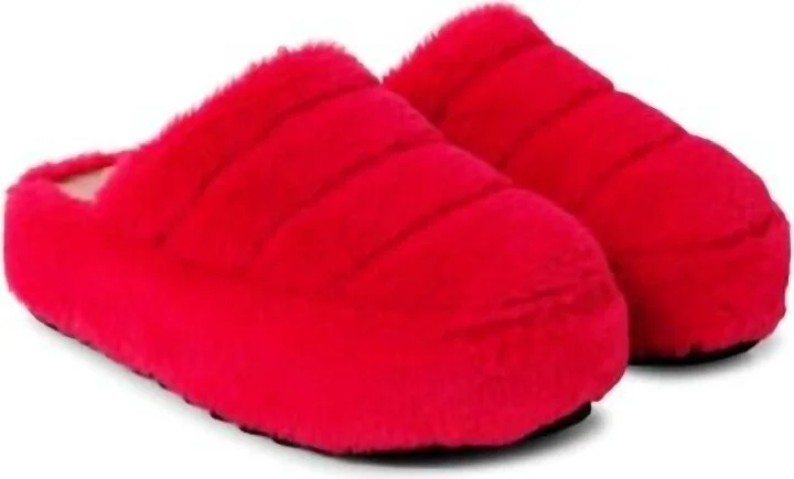 It's A Vibe Platform Slipper In Dragon Fruit