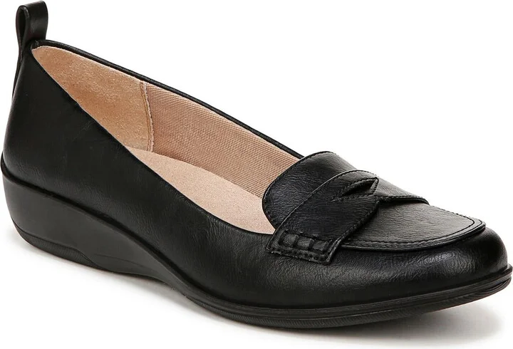 IVONNE Womens Padded Insole Manmade Loafers