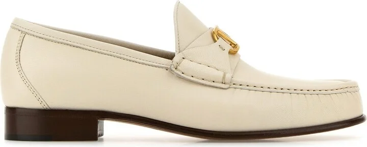 Ivory leather VLogo Signature loafers