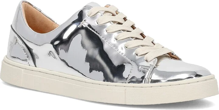 Ivy Sneaker