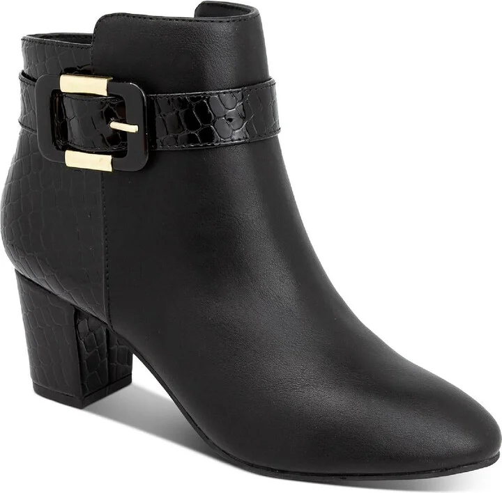Ivyy Womens Pull On Snake Print Booties