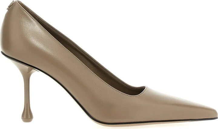 Ixia Pumps