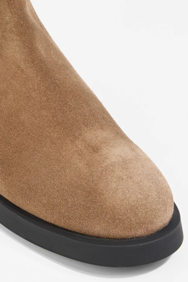 Izzie suede Chelsea boots - Image 5